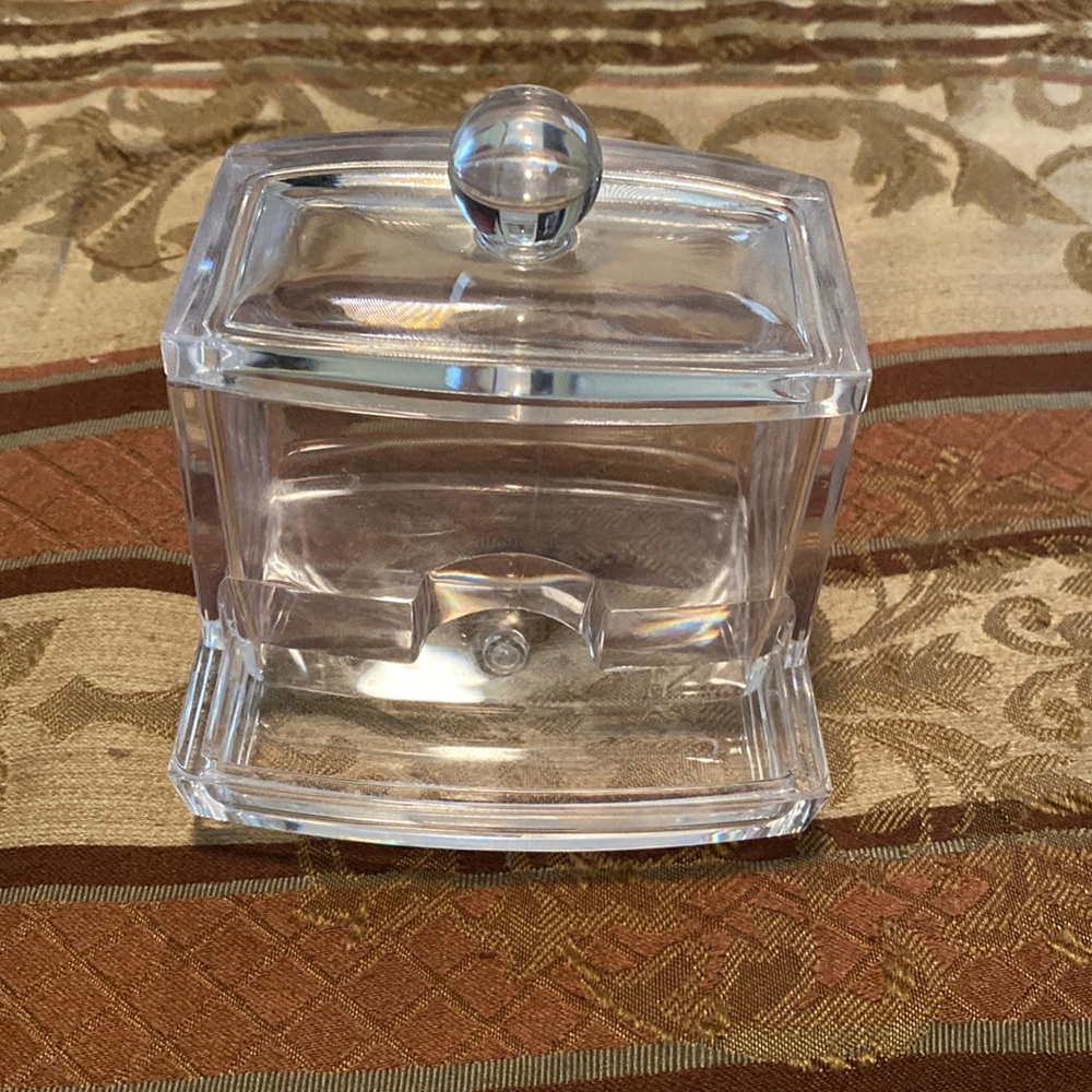 Cotton swaps holder